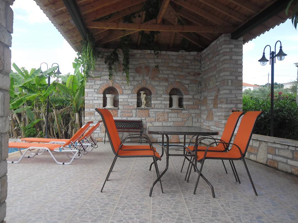 Villa Maria Chrani Exterior foto
