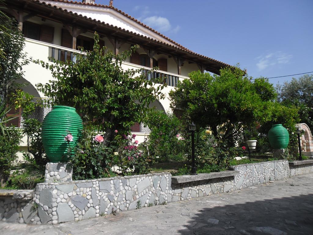 Villa Maria Chrani Exterior foto